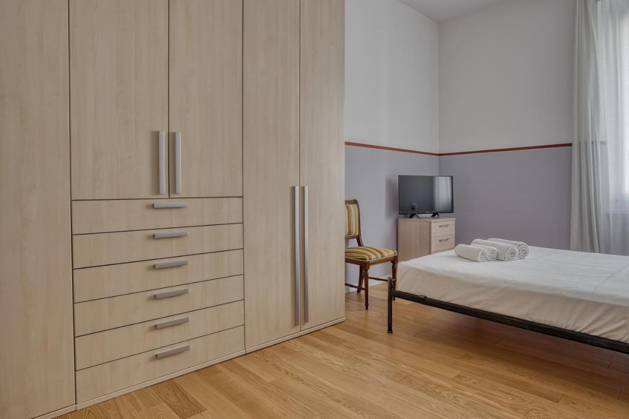 Joivy Lovely Apt, Easy Access To Centre Lägenhet Milano Exteriör bild